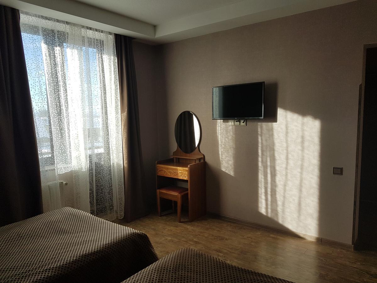 Hotel In Bakuriani Eksteriør billede