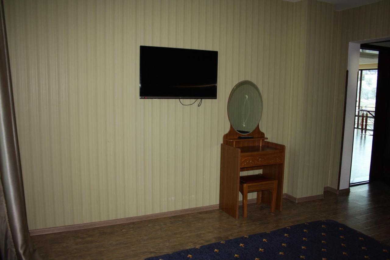 Hotel In Bakuriani Eksteriør billede